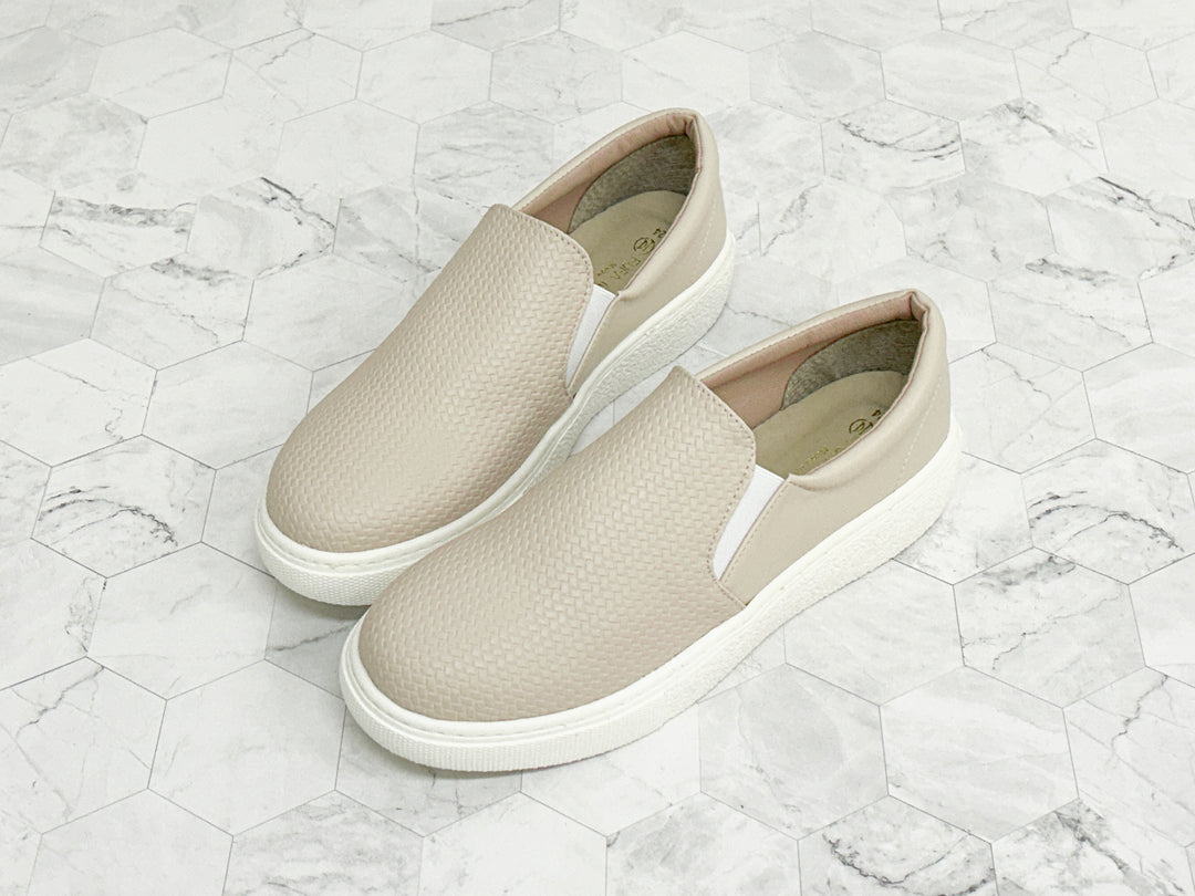 W2193 皮質感編織紋懶人鞋(版型偏小建議大一碼)