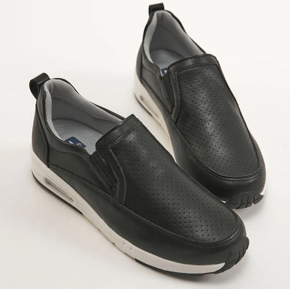 TU1296 超纖皮革洞洞氣墊健步鞋【生活防水】