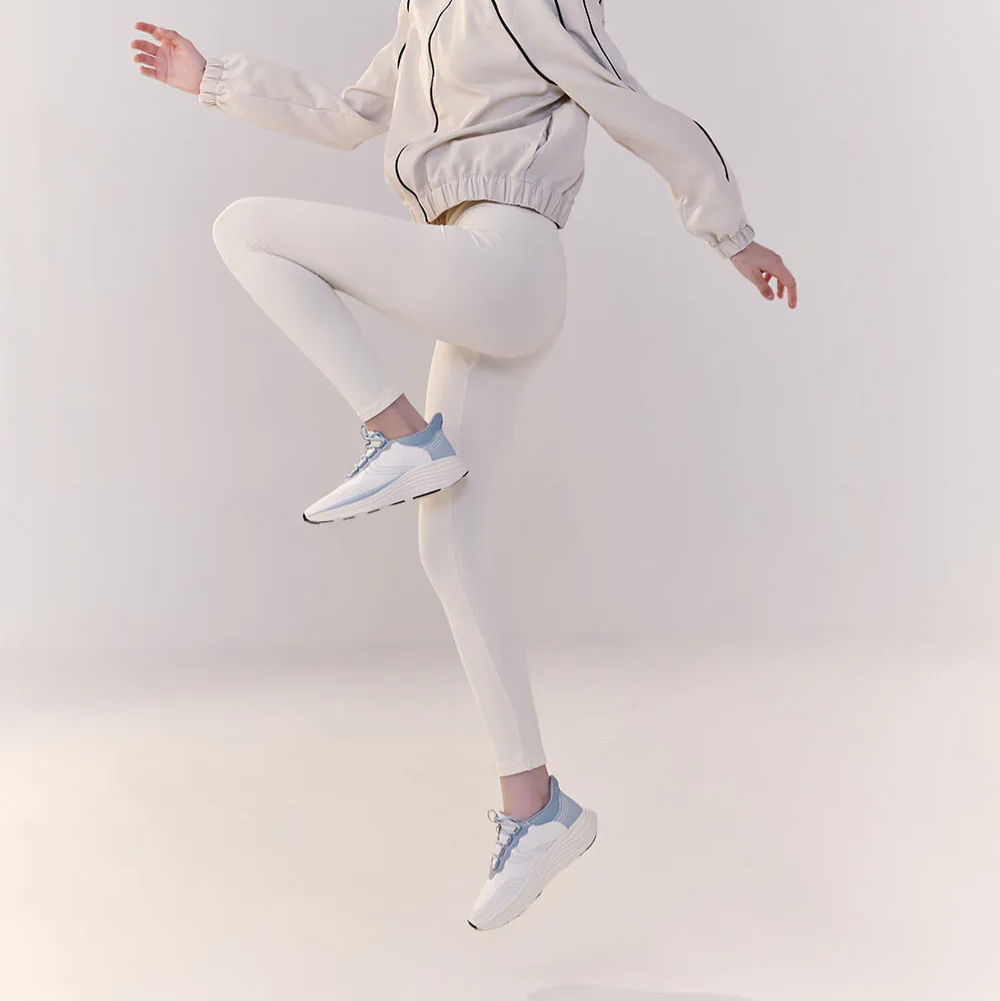 AK1370 輕盈彈跳美體慢跑秒著鞋【生活防水】【男女款】