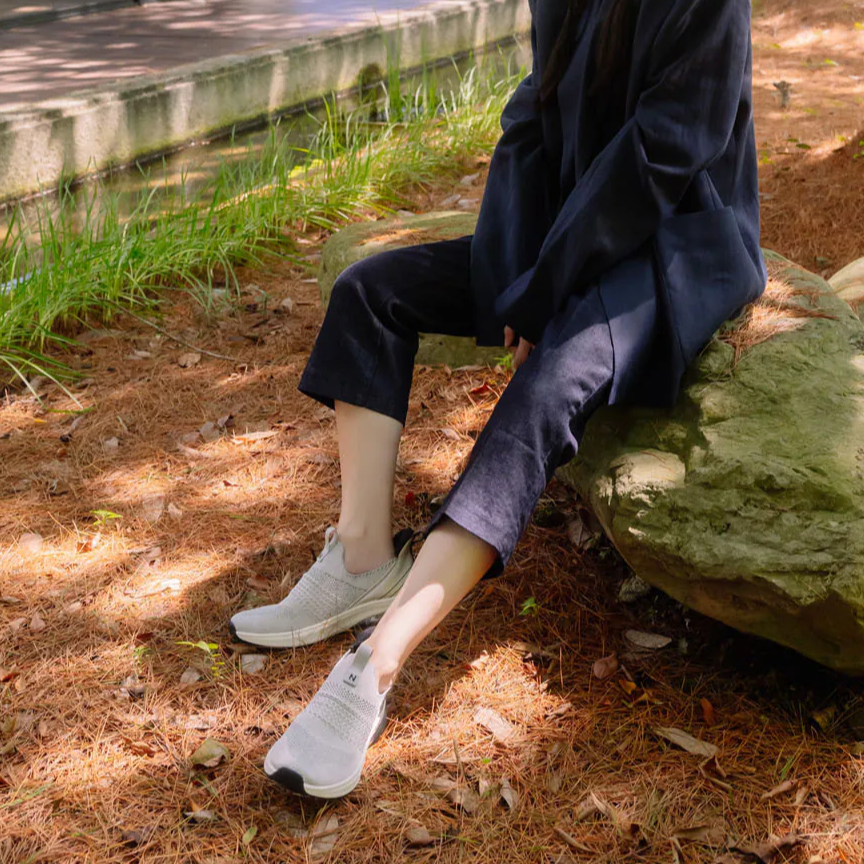 AK1342 極致舒適飛織大氣墊秒著運動鞋(寬楦)【生活防水】【男女款】(此款版型偏大)