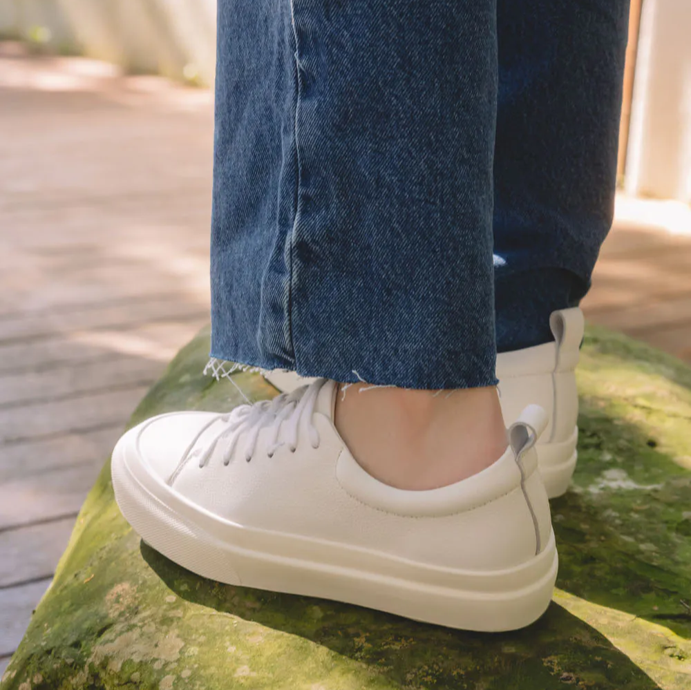 AK1343 經典荔枝紋牛皮防潑水厚底休閒鞋【防潑水】