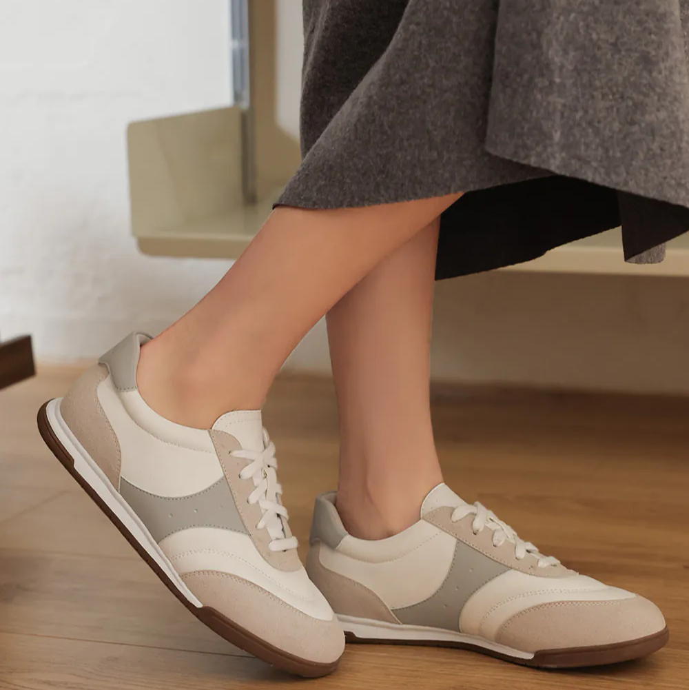 AK1360 撞色超纖皮運動風平底鞋【防潑水】