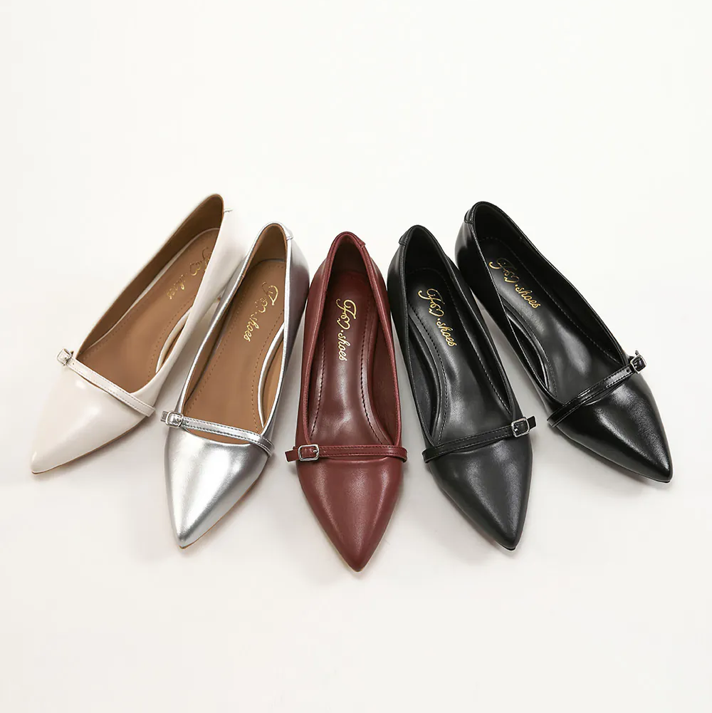 AK1358 一字釦帶尖頭低跟鞋