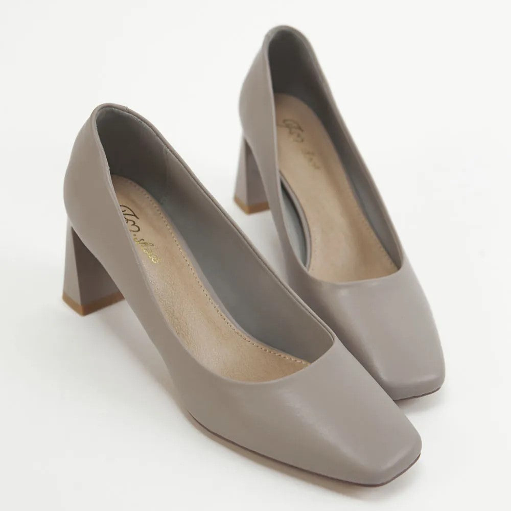 AK1319 微方頭設計感梯形粗跟鞋【防潑水】-