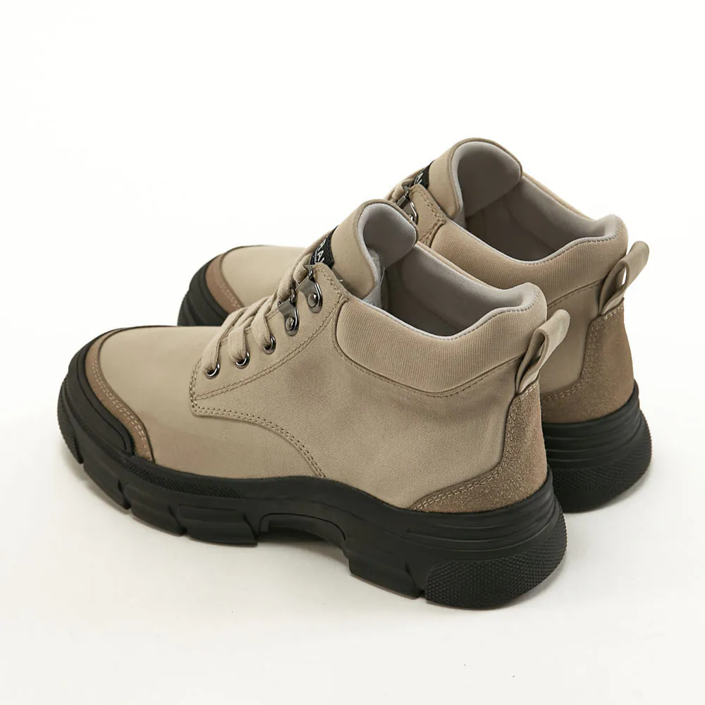 AK1352 防風防潑水戶外登山靴【生活防水】.