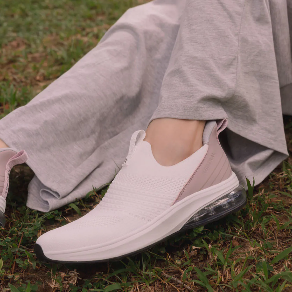 AK1342 極致舒適飛織大氣墊秒著運動鞋(寬楦)【生活防水】【男女款】(此款版型偏大)