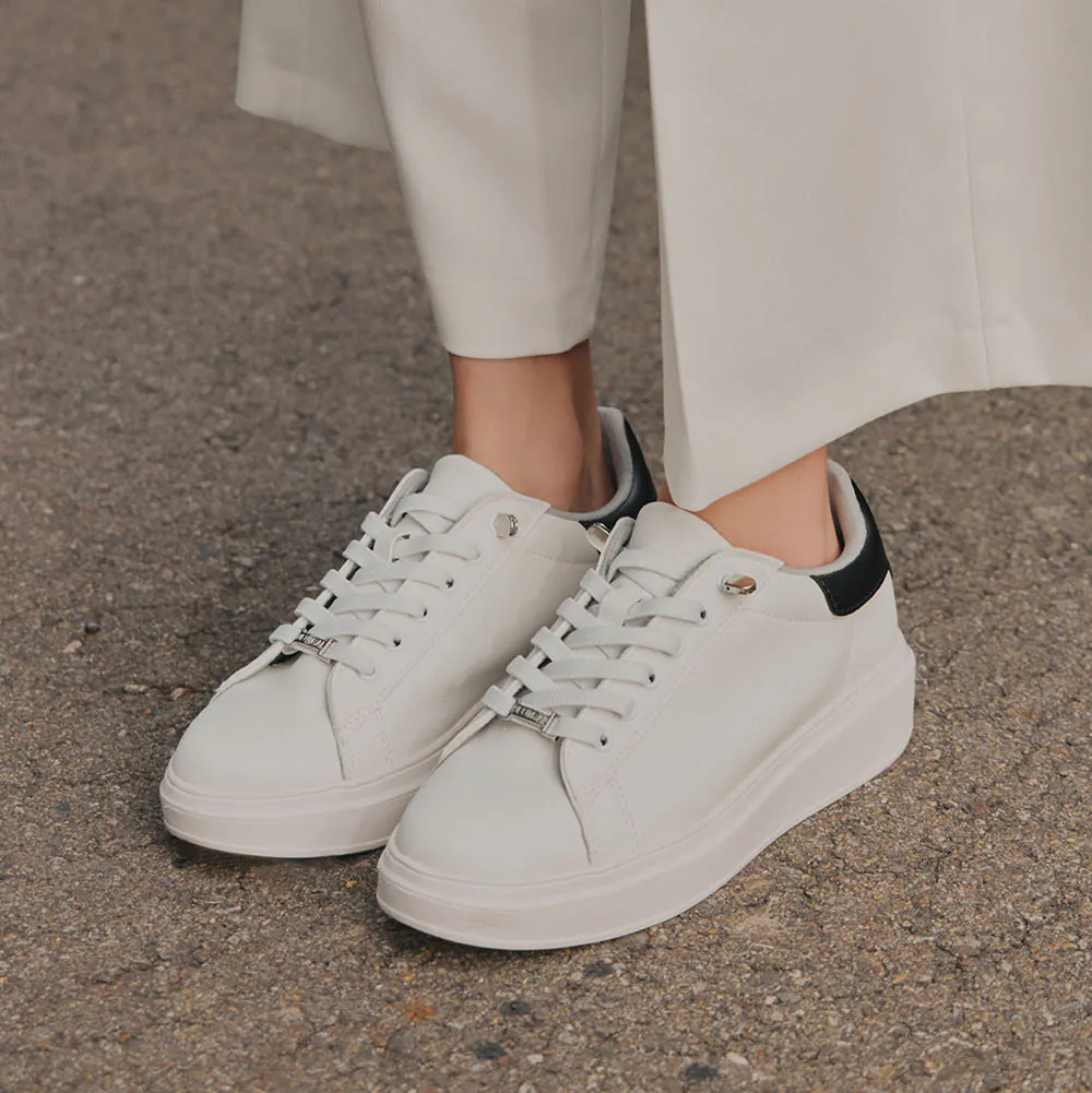 TU1244  超輕軟皮撞色免綁帶小白鞋【防潑水】(此款版型偏小, 建議選大一碼)