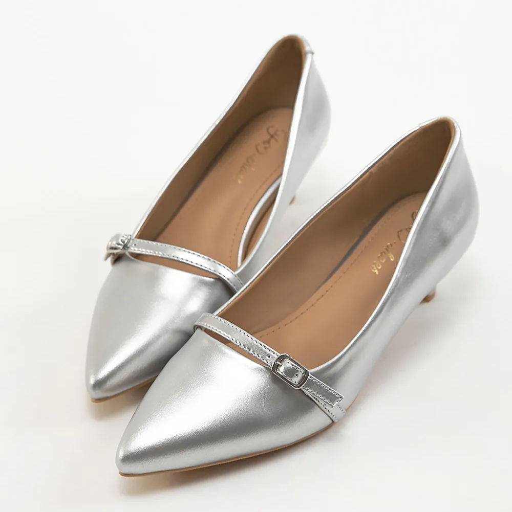 AK1358 一字釦帶尖頭低跟鞋