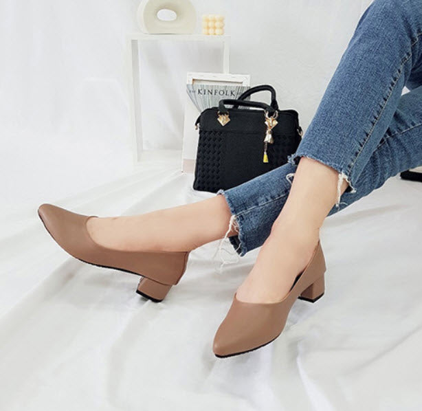 ER1083 素雅氣質尖頭粗跟鞋
