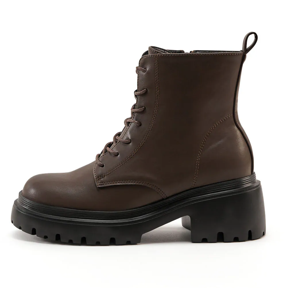 AK1380 超輕量街頭風綁帶短靴【防潑水】