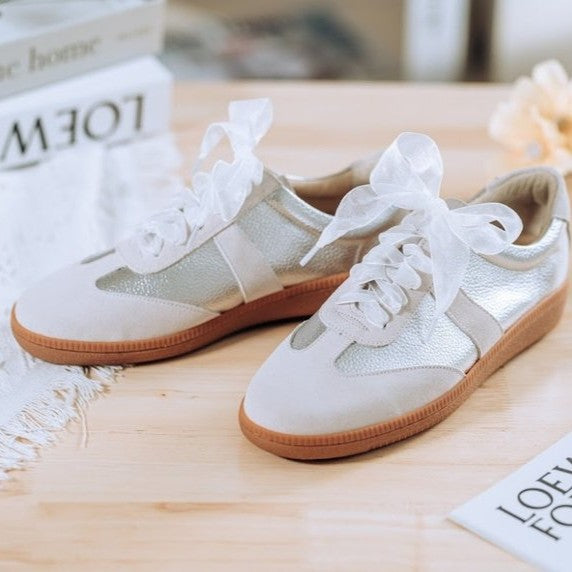 SC1024 防潑水牛皮芭蕾風德訓鞋(另附一般棉質鞋帶)【防潑水】 銀