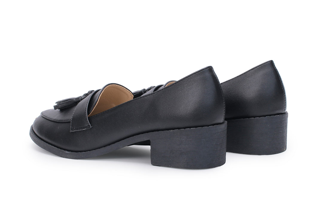 W2107 知性流蘇粗跟樂福鞋-