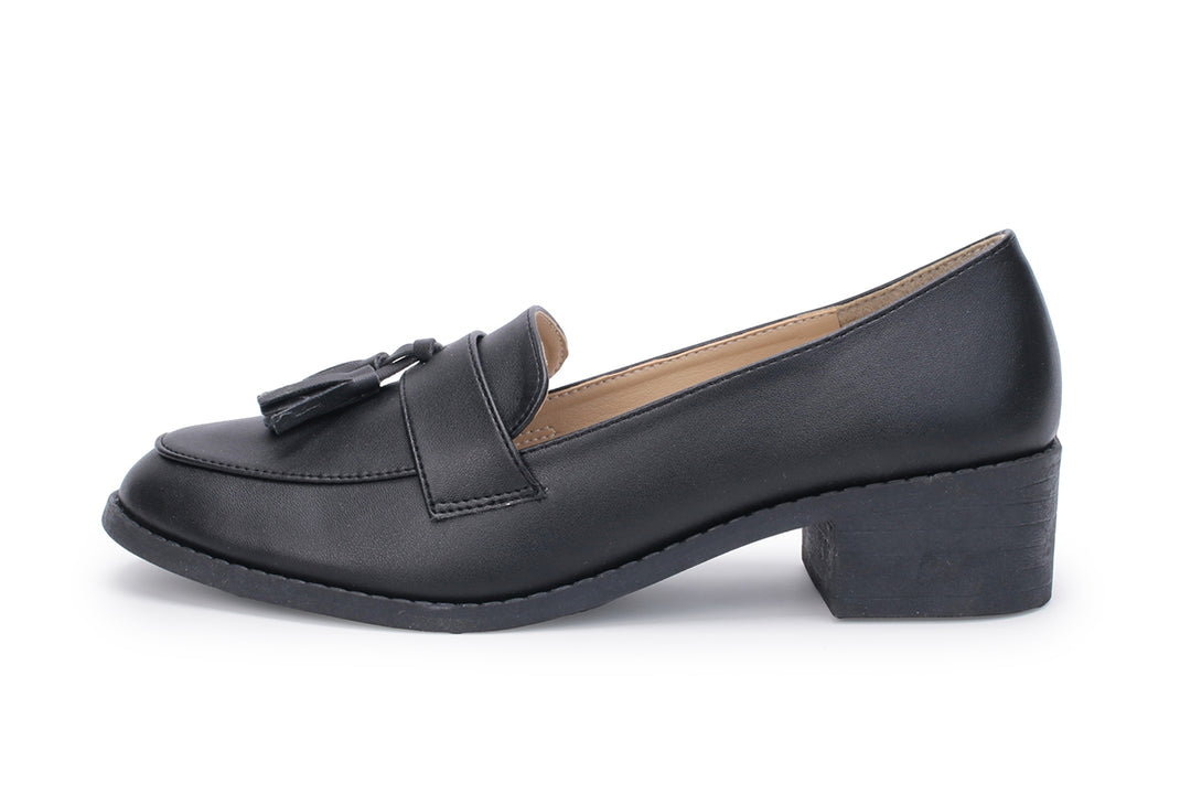 W2107 知性流蘇粗跟樂福鞋-